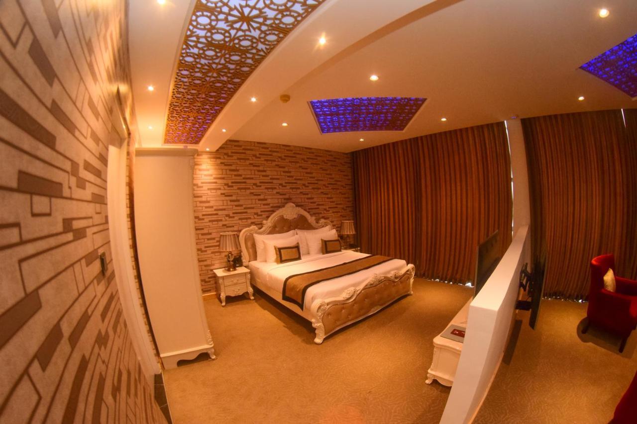 Ruvisha Beach Hotel Negombo Exterior foto