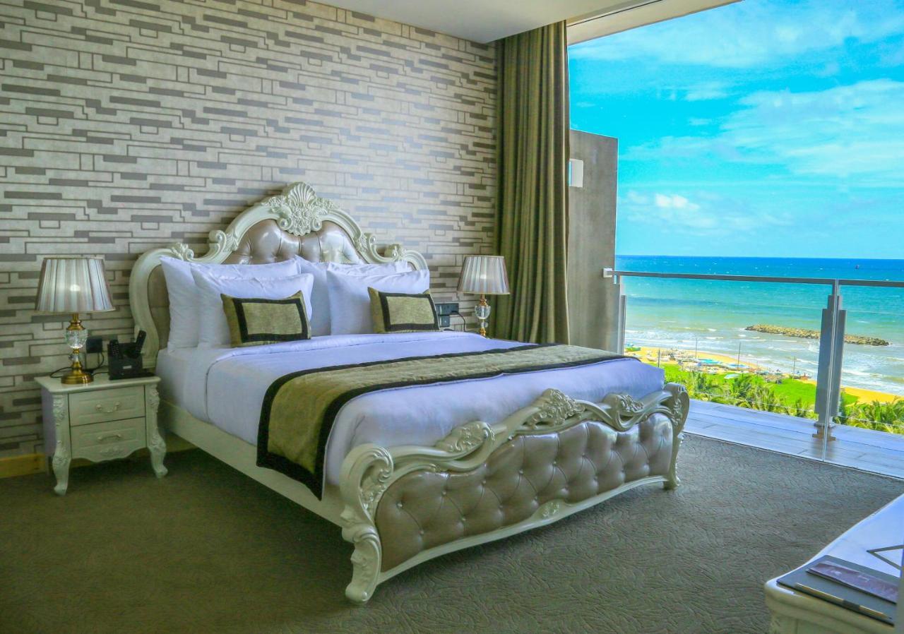 Ruvisha Beach Hotel Negombo Exterior foto